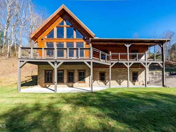 277 Arrowhead Trl, Mountain City, TN 37683