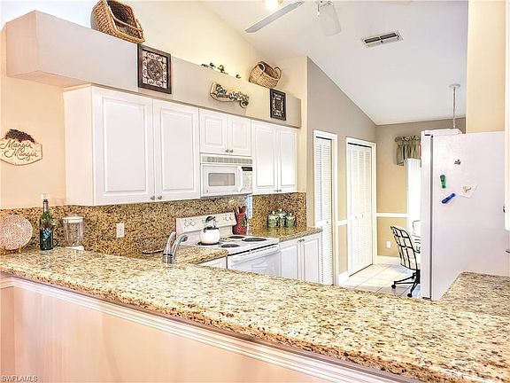 2nd image of 14301 Hickory Links Ct APT 1627