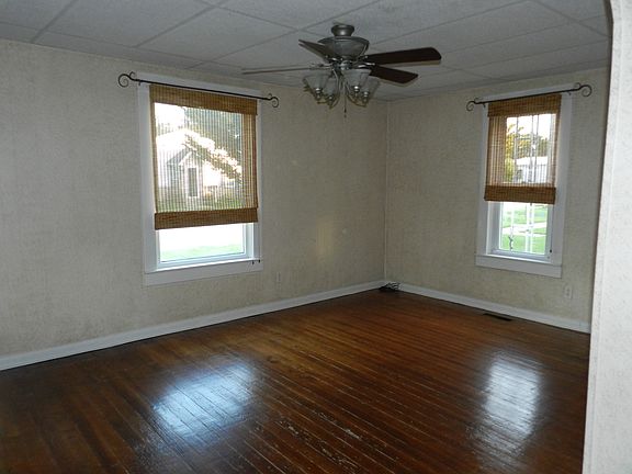 4th image of 124 S Vine St