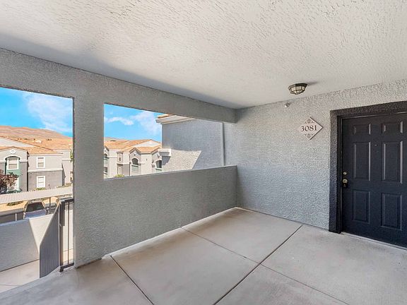 3rd image of 6955 N Durango Dr Unit 3081