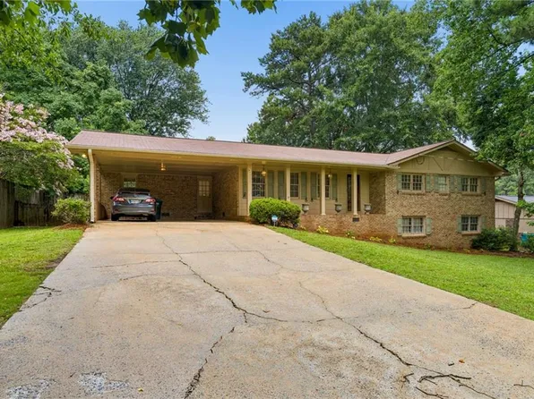 5155 Apollo Ln, Lilburn, GA 30047