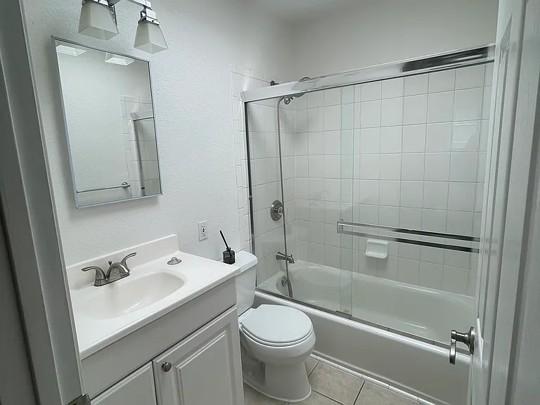 825 Live Oak Ave #M — Photo 11