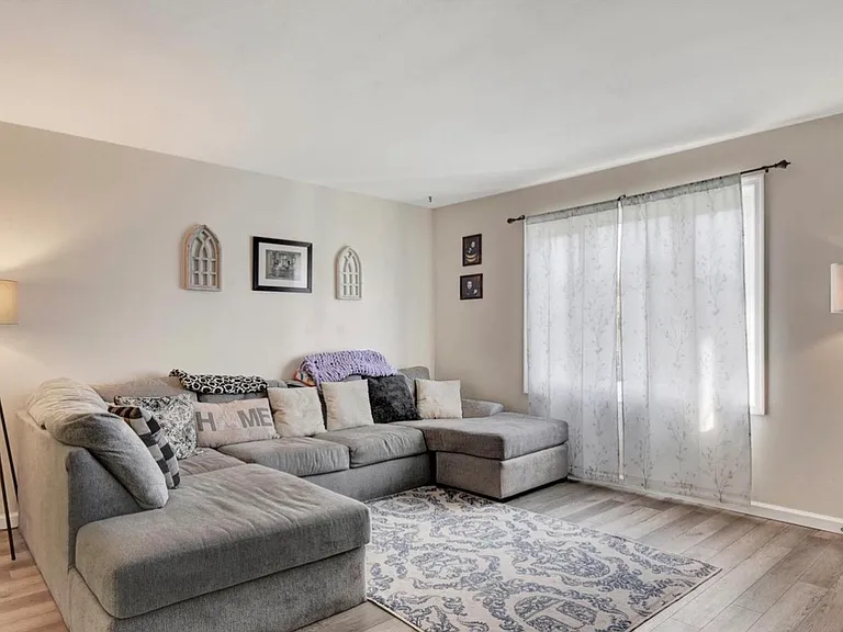 44 Rose Of Sharon Dr #44 — Photo 3