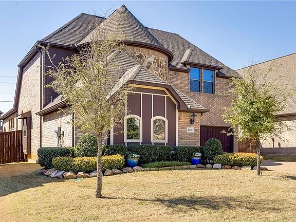 2nd image of 8420 La Fontaine Dr