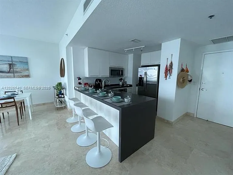 6515 Collins Ave #710 — Photo 14