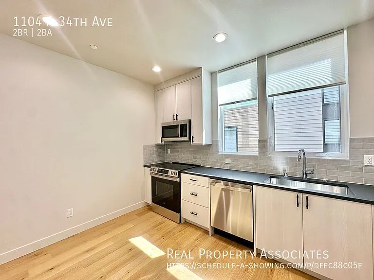 1104A 34th Ave — Photo 16