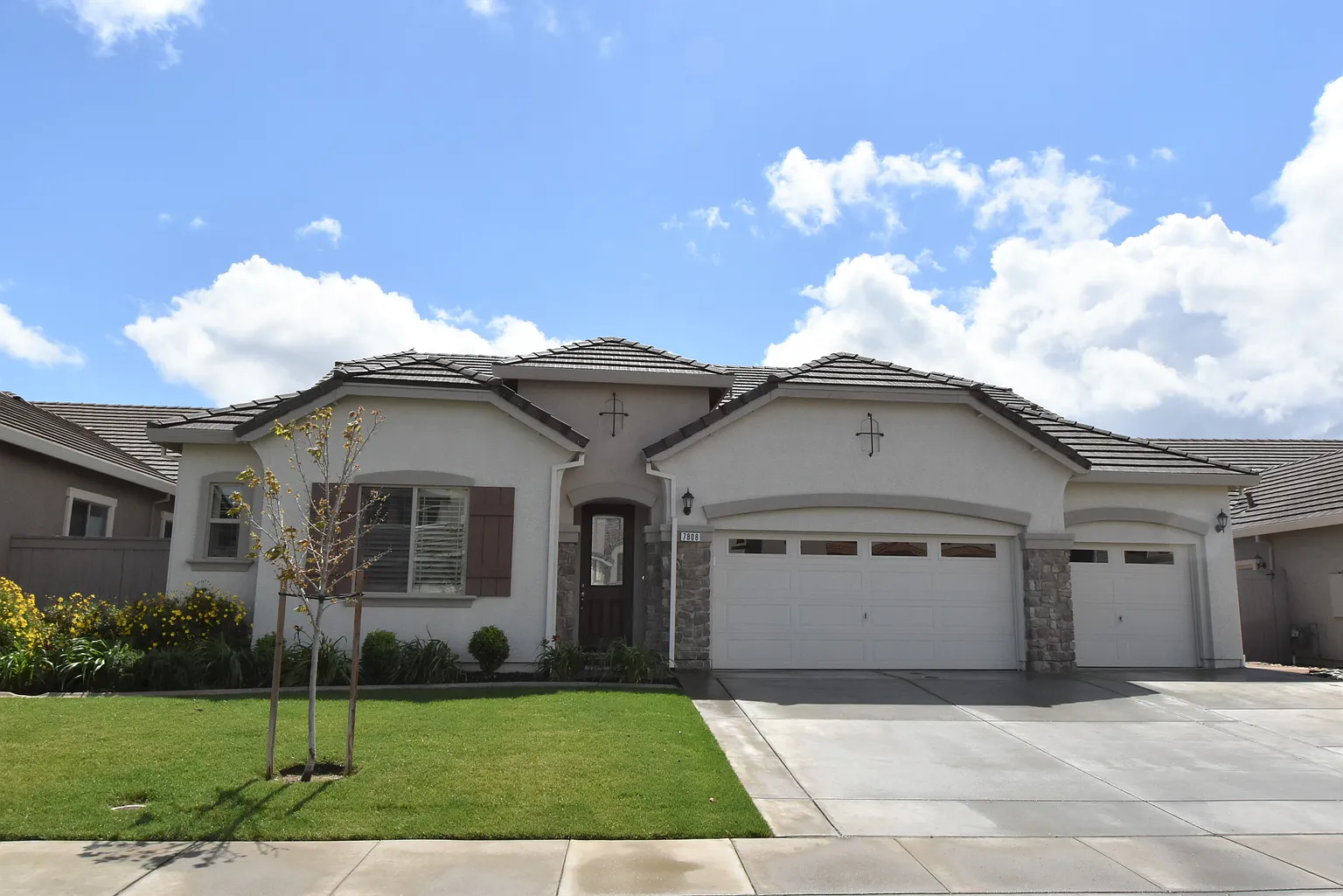 7808 Cordially Way photo 1