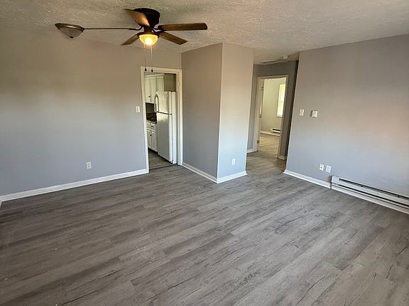 3rd image of 3614 Stanford Pl #3618