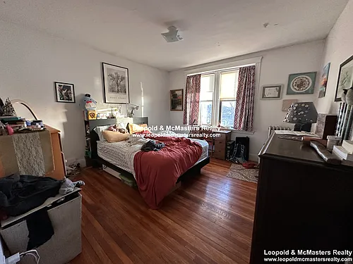 30 Bellevue St #15 Photo 1