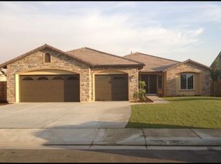 10701 Midge Dr, Bakersfield, CA 93314