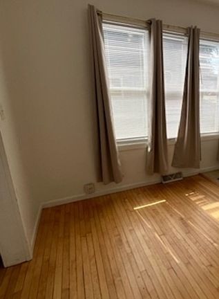 2nd image of 13841 Forest Ave