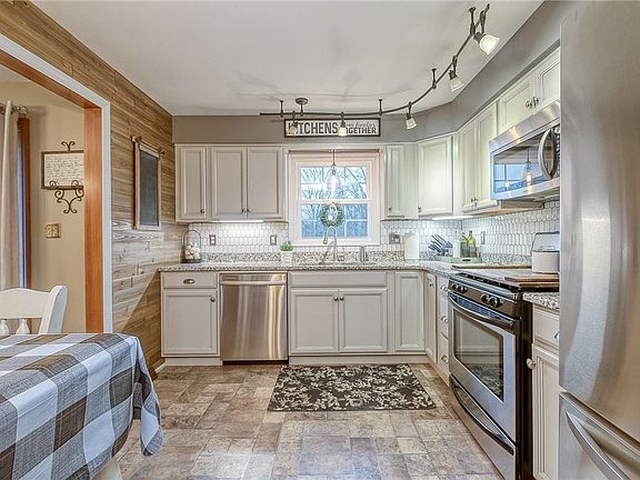 4th image of 4865 Dutch Ridge Rd
