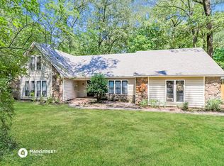 5662 Spring Lake Rd, Memphis, TN 38135