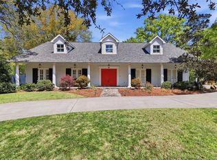 745 Bocage Ln, Mandeville, LA 70471
