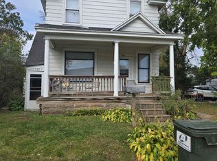 120 Broadway St APT B, Eau Claire, WI 54703