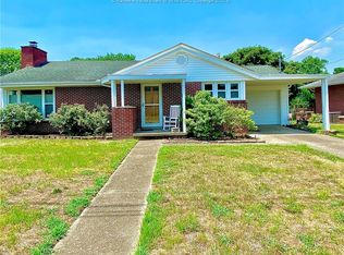 2905 Meadowbrook Dr, Point Pleasant, WV 25550