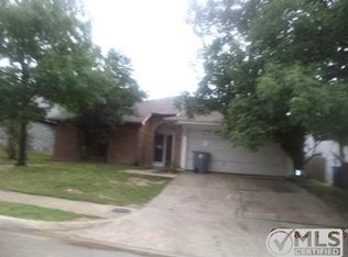 6828 Mountain Cedar Ln, Dallas, TX 75236