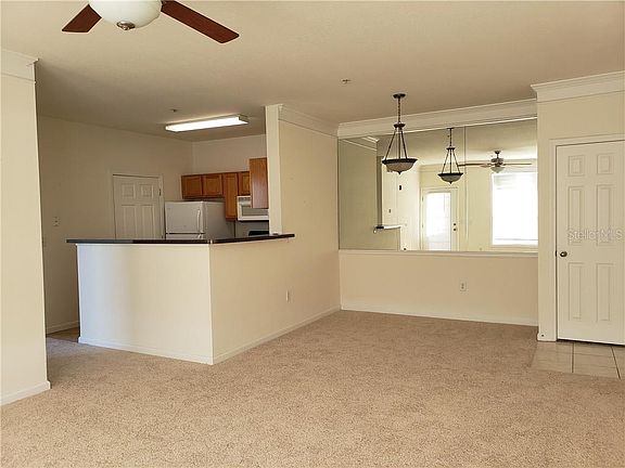 3rd image of 4802 51st St W APT 1221