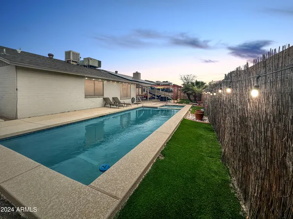 5015 W ROSEWOOD Drive, Glendale, AZ 85304