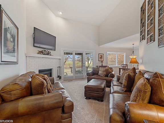 4th image of 1700 Pebble Beach Dr