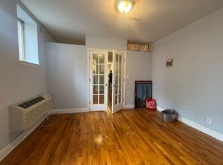 251 E 84th St APT 4B, New York, NY 10028