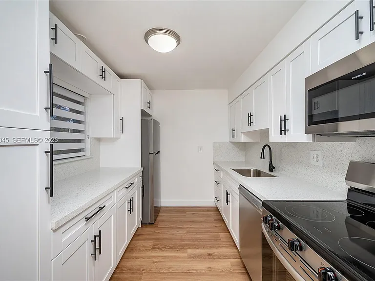8415 SW 107th Ave #38 — Photo 2