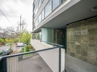 2020 SW Main St UNIT 301, Portland, OR 97205
