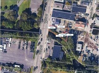 203 Valley St, Providence, RI 02909