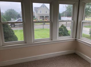 577 N 3rd St, Hammonton, NJ 08037