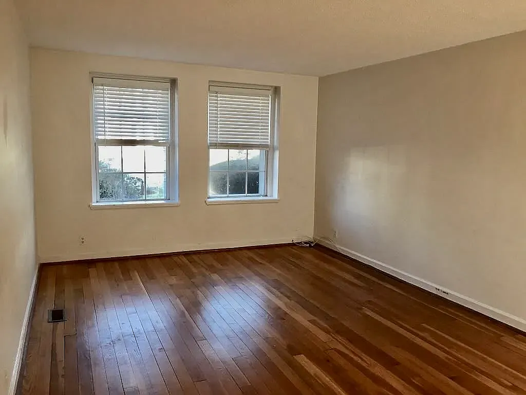 2 bed, 1490 sqft, $2,450 — Photo 2