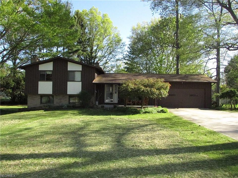 1st image of 964 Norton Dr