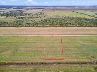 205 Brahman Trl, Angleton, TX 77515