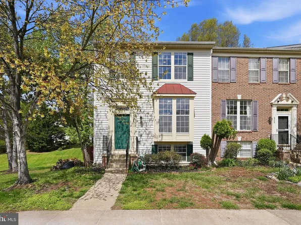 6508 Sharps Dr, Centreville, VA 20121