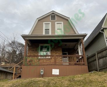 230 Locust St, Ambridge, PA, 15003