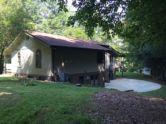 4th image of 10727 Lake Forest Dr