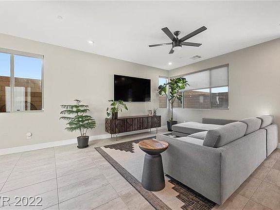 2nd image of 9878 Casa Sierra Ln