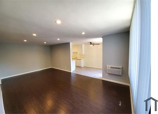 1st image of 1200 N Laurel Ave APT 103