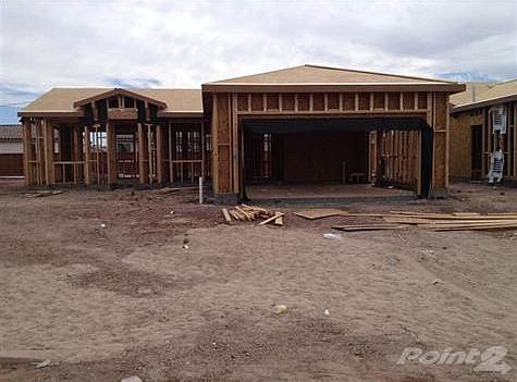 1st image of 275 W La Paz Dr