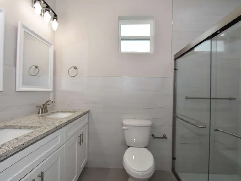 17 Ryapple Ln #B — Photo 16