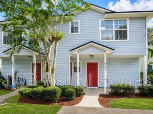 73 W 5th St, Atlantic Beach, FL 32233