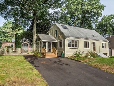 15 Forest Rd, Tewksbury, MA, 01876