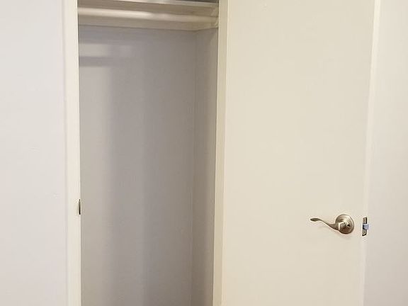 5th image of 11311 Hatteras St APT 5