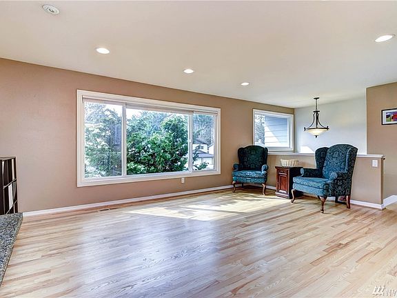 3rd image of 16426 NE 107th Pl