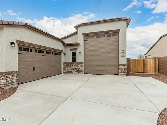 4th image of 17159 W LOMA Lane