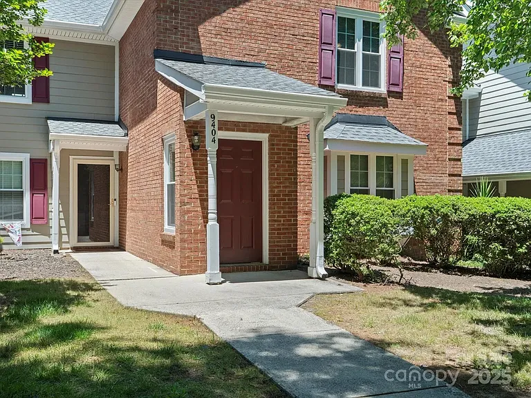 9404 S Vicksburg Park Ct — Photo 29