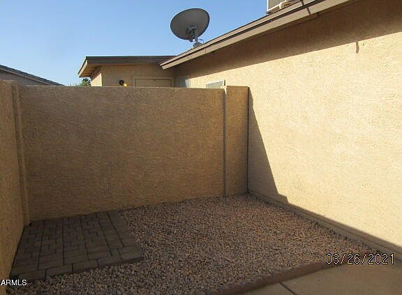 5th image of 35 W Inglewood St APT 1