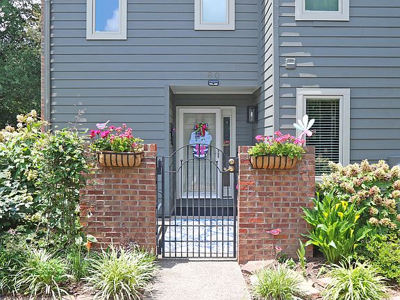 4th image of 3475 Lyon Dr APT 60