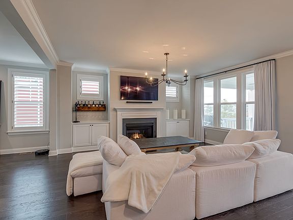 5th image of 9015 Wenlock Ln