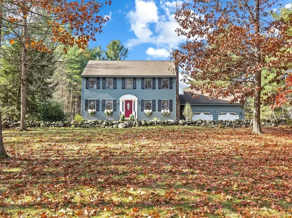 205 Fairbanks St, West Boylston, MA 01583