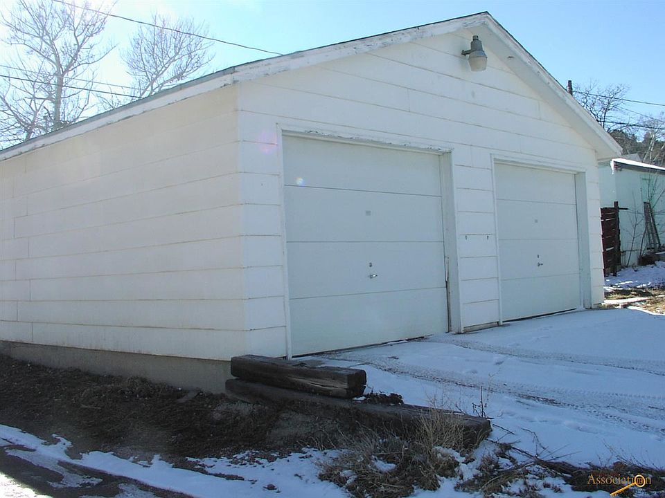 2nd image of 1113 Quincy St